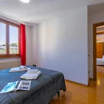 Claz House - Happy Rentals